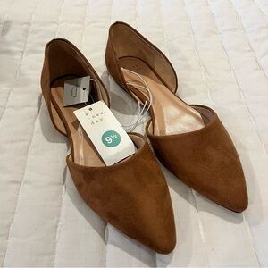 NWT Women’s Julie Ballet Flats w/ Memory Foam Insole Cognac 9.5